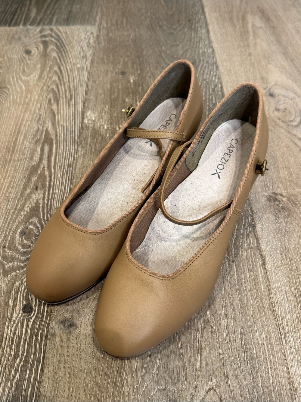 Capezio Tan Mary Jane Tap Shoes with Strap JH